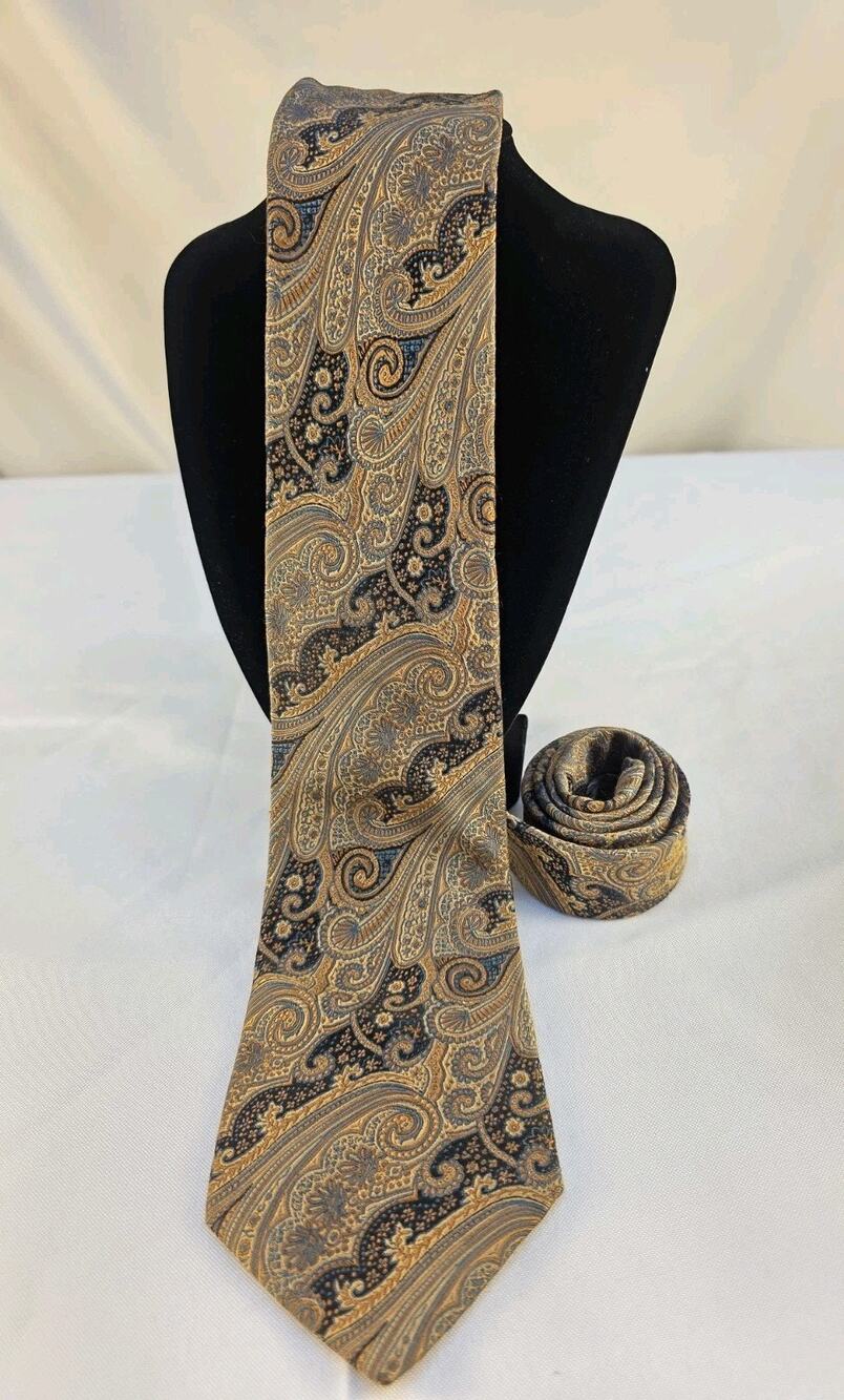 Bruno Piatelli Neck Tie From Roma Gold Blue Paisley Pattern 58.5" Long 100% Silk